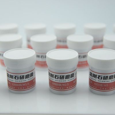 융통성 소재의 닦기 및 밀링