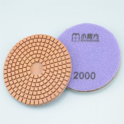 돌 대리석 대리석 7단계 다이아몬드 닦기 패드 50-3000 자갈 내구성 및 컵 디자인